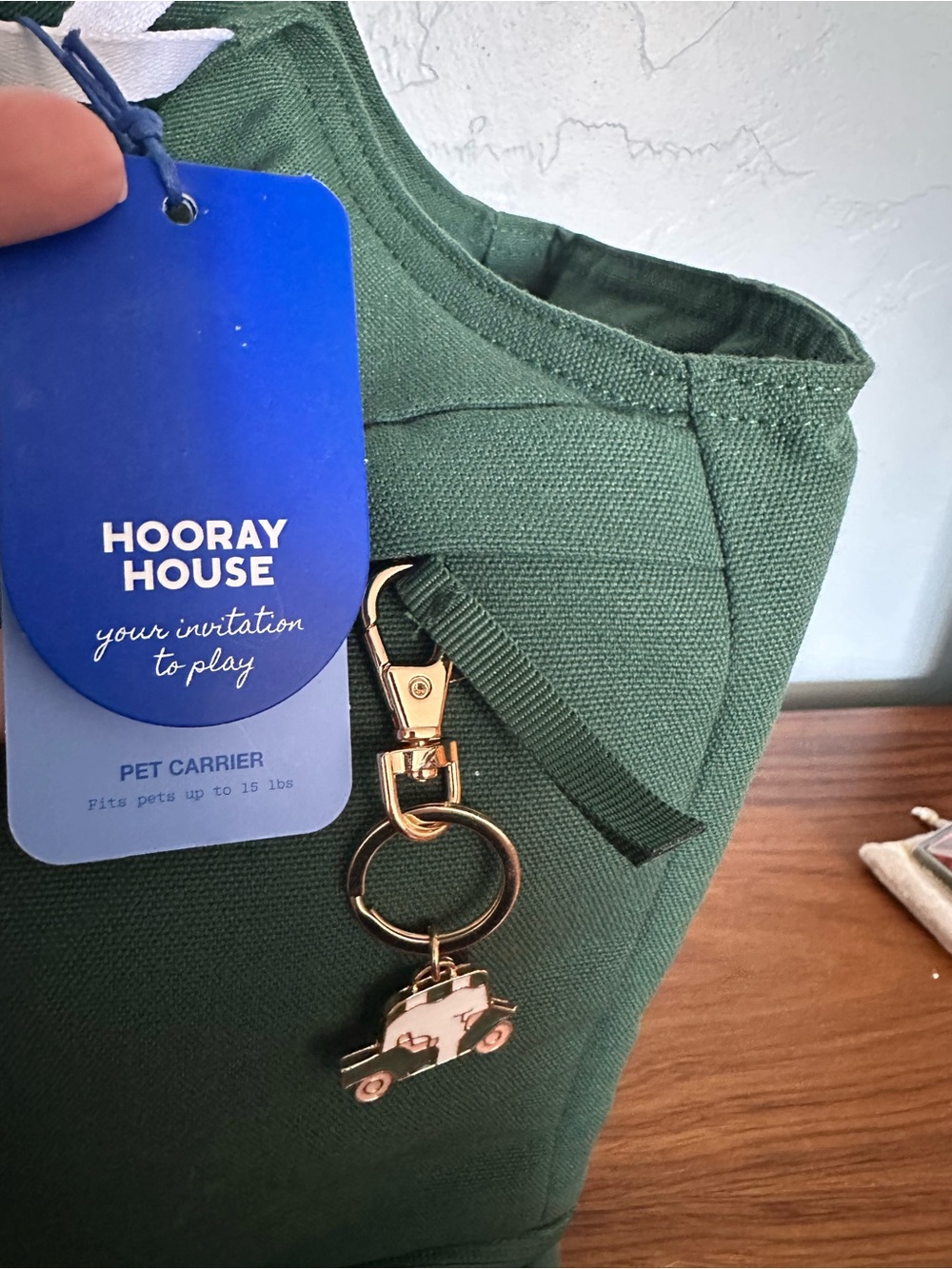 Hooray House Pet Carrier - Picture 7 of 8